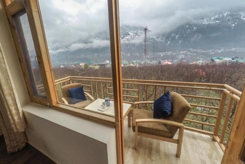 מנאלי Himalayan Woods Cottage מראה חיצוני תמונה